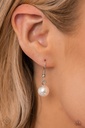 Pearl and Crystal Jewelry Set in Silver - Fashion Fix - American Pearl