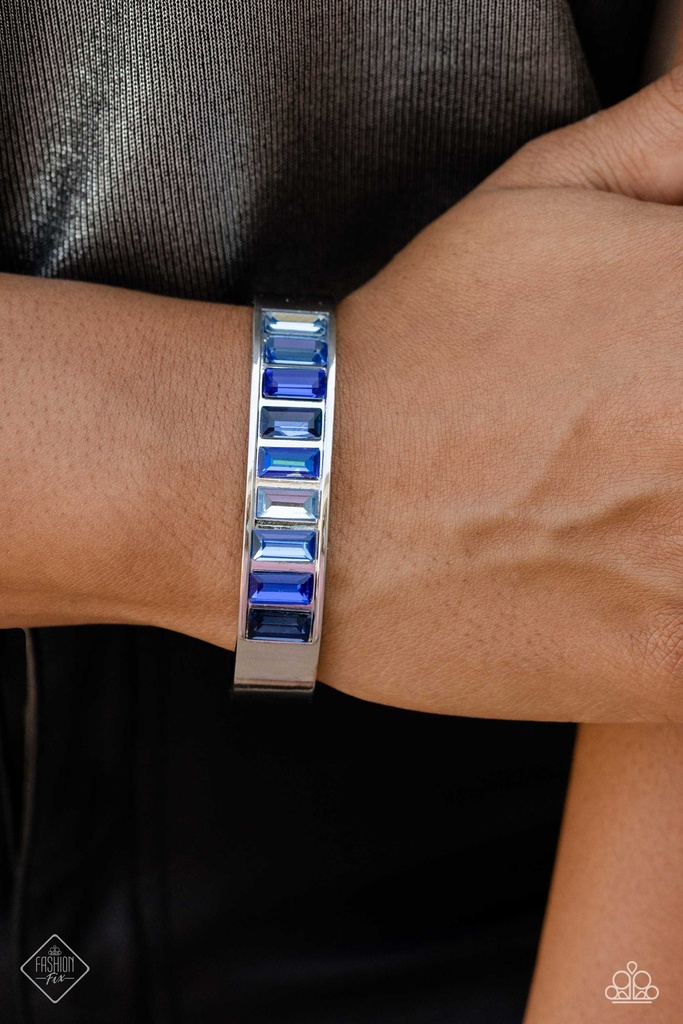 Blue Jewelry Set in Silver with Crystals - Fashion Fix - Talent Stacked