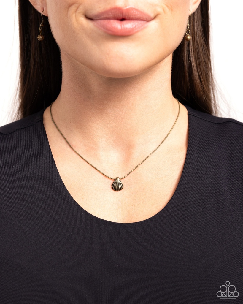 Seashell Pendant Brass Necklace Minimalist Style - Seashell Simplicity