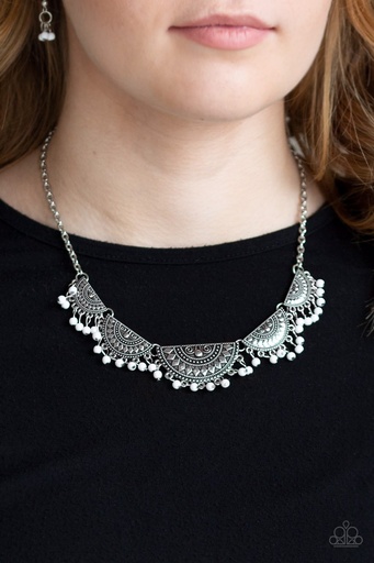 [058-N] Tribal Necklace Half Moon in Silver with White Beads - Boho Baby