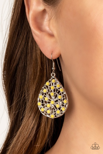 [563-E] Yellow Beads on Teardrop Earrings Dangle in Silver - Botanical Berries